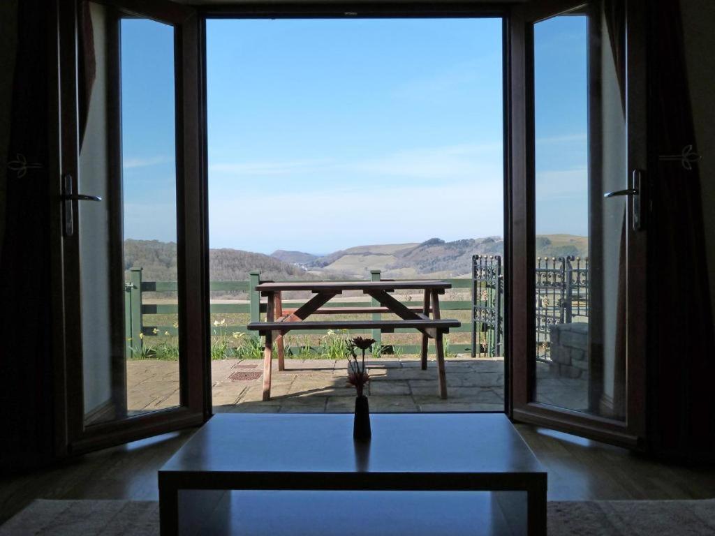 Aberystwyth Enlli Cottage ภายนอก รูปภาพ